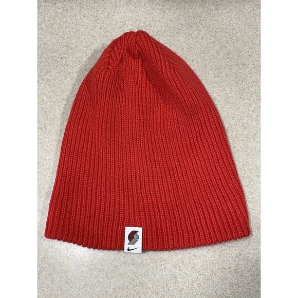 Nike Portland Trail Blazers Beanie Cap/Hat Red NBA Basketball Sports - Picture 5 of 8